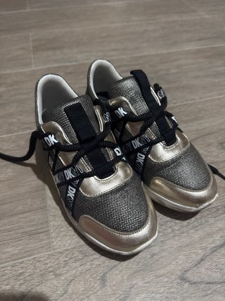 Zapatilla DKNY niña talla 36