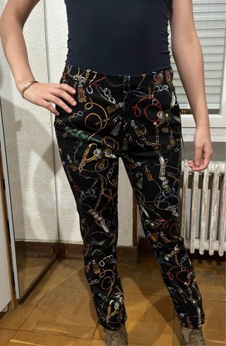 Pantalón estampado Zara nuevo con etiquetas M