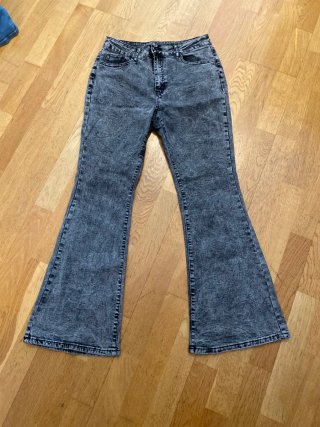 Pantalón Flare Gris Oscuro y2k