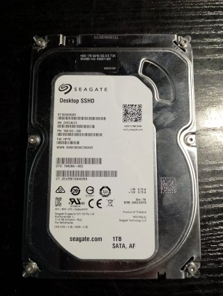 Disco Duro Seagate Desktop SSHD 1TB