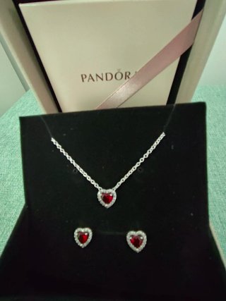 Conjunto Pandora Corazón Rojo y Plata