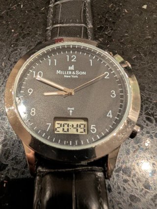 Reloj Radiocontrolado Miller & Son