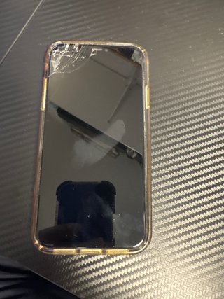 iPhone 11 Negro, no funciona