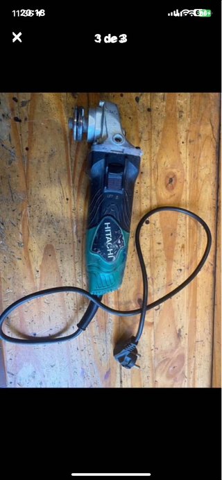 Lijadora Angular Hitachi