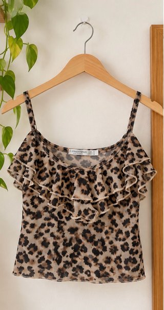 Top Stradivarius Leopardo Volantes Talla S