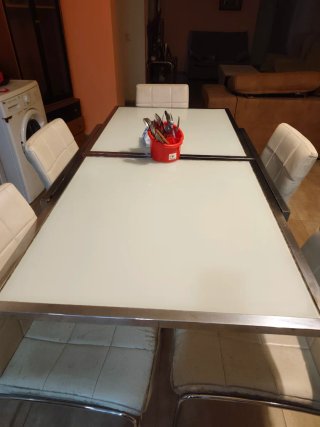 Comedor Blanco con 5 Sillas