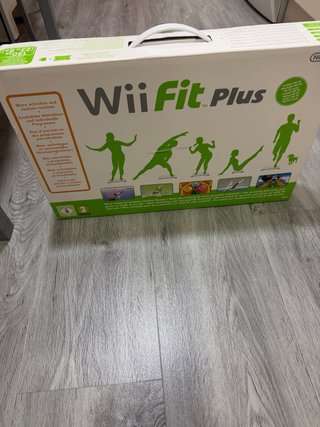 Nintendo Wii Fit Plus Precintada
