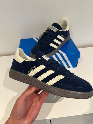Zapatillas Adidas Spezial Azul y Blanco