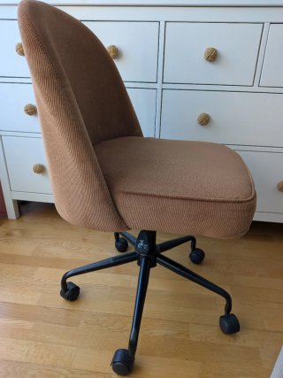 Silla Escritorio Giratoria Pana Marrón