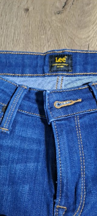 Pantalón vaquero pitillo Lee azul