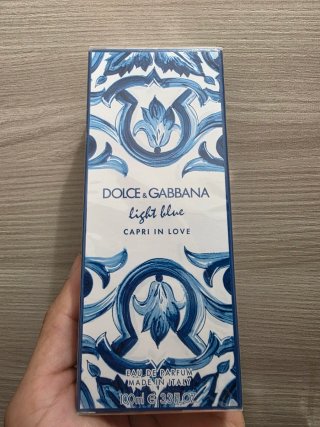 Dolce & Gabbana Light Blue Capri in Love Nuovo