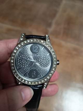 Reloj River Island Negro con Cristales
