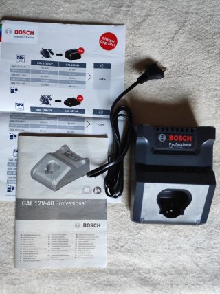 NUEVO Cargador Bosch Professional GAL 12V-40