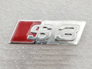 Logo Audi S3 26 x 9 mm plata