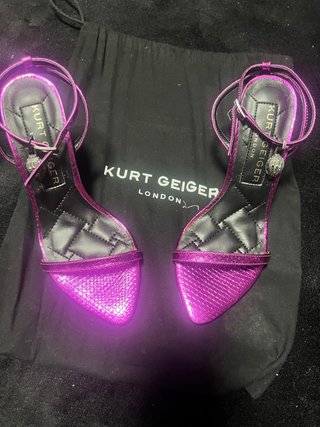 Sandalias Kurt Geiger Fucsia Metalizado Talla 36
