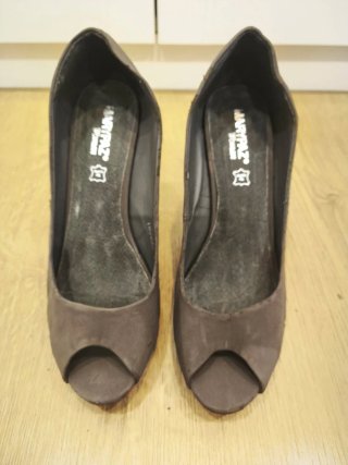 Zapatos de tacón Marypaz grises