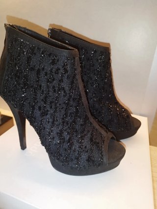 Scarpe con tacco nero glitter