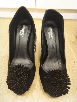 Zapatos de tacón negros Marypaz