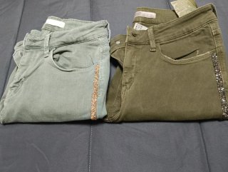2 Pantalones Zara Talla 38. Detalles pedrería.