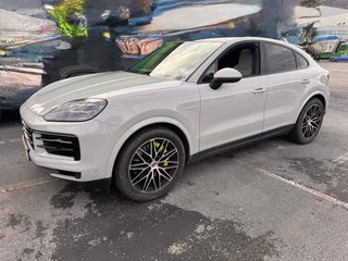 Porsche Cayenne coupe 2024