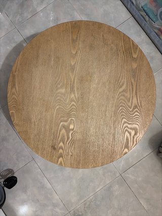 Mesa de centro redonda de madera