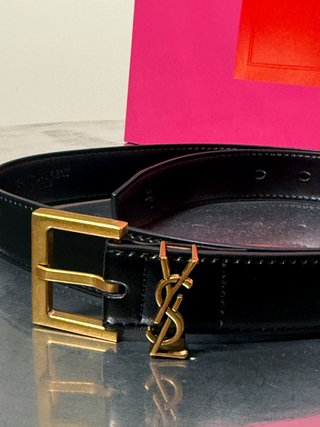Cinturón Saint Laurent (YSL) Negro