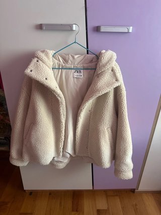 Zara Chaqueta borreguillo