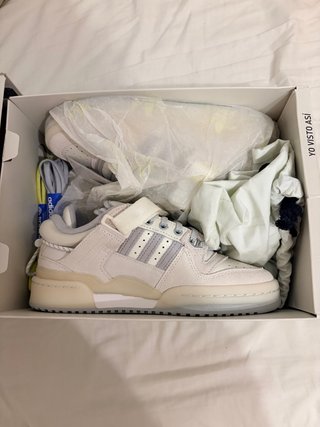 Adidas Forum Bad Bunny Gris Blanco