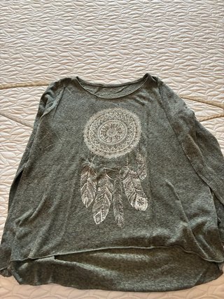 Jersey verde con estampado de atrapasueños