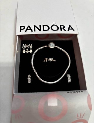 Conjunto Pandora Pulsera y Pendientes