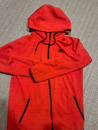 Sudadera Nike Tech Roja