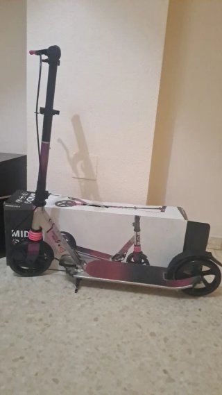 Patinete Oxelo MID9 con Amortiguación Decathlon.
