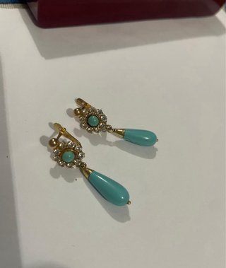 Pendientes de Oro con Piedras Turquesas