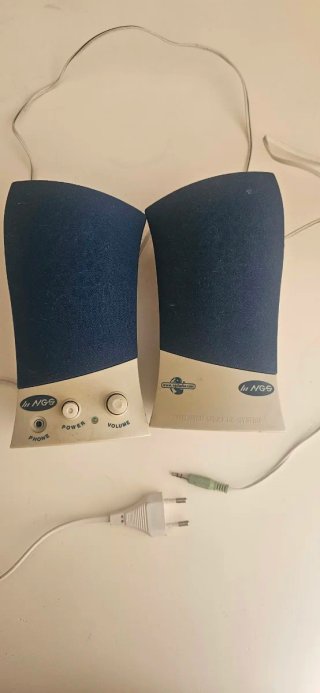 Altavoces NGS