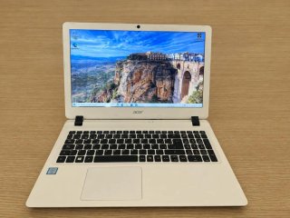 Portátil Acer Aspire i3 15 Blanco