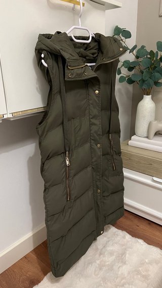 Chaleco largo Zara verde oliva Talla S