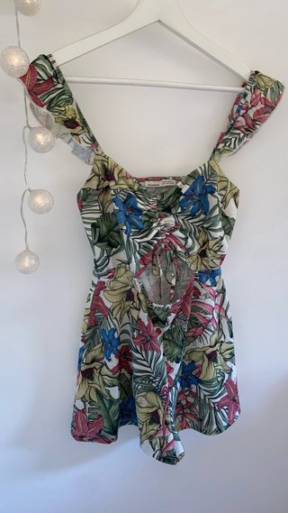 Pichi floral Pull&Bear Talla S