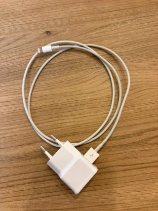 Cargador iPhone Blanco