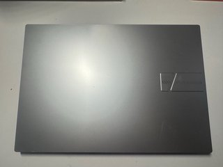 ASUS Vivobook Gris/Plata
