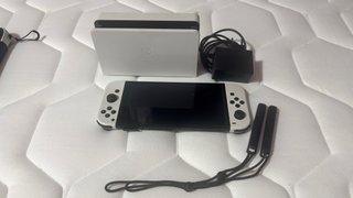 Nintendo Switch OLED Blanca
