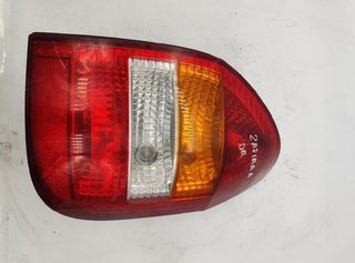 Piloto trasero derecho opel 62281 zafira 1415