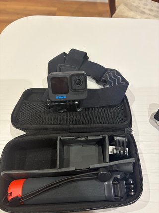 GoPro HERO11 Black Action Cam + Accessori