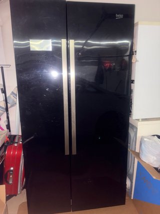 Frigorífico Americano Beko Negro