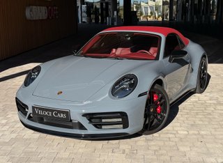 Porsche 911 Carrera 4 GTS Cabriolet