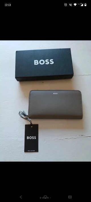 Portafoglio Hugo Boss donna in pelle nuovo con eti