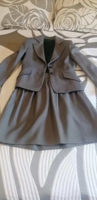Traje de chaqueta y falda Pedro del Hierro