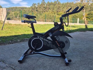 Bicicleta Estática BH Duke H925