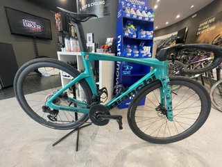 Bicicleta de carretera Bianchi Oltre