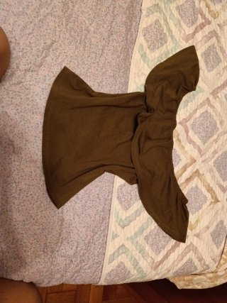 Top verde oliva