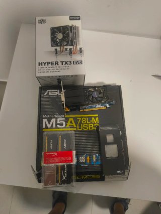 Lote Componentes PC ASUS, Cooler Master, HyperX